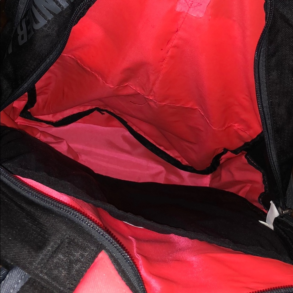 Under Armour Backpack - Picture 4 of 4